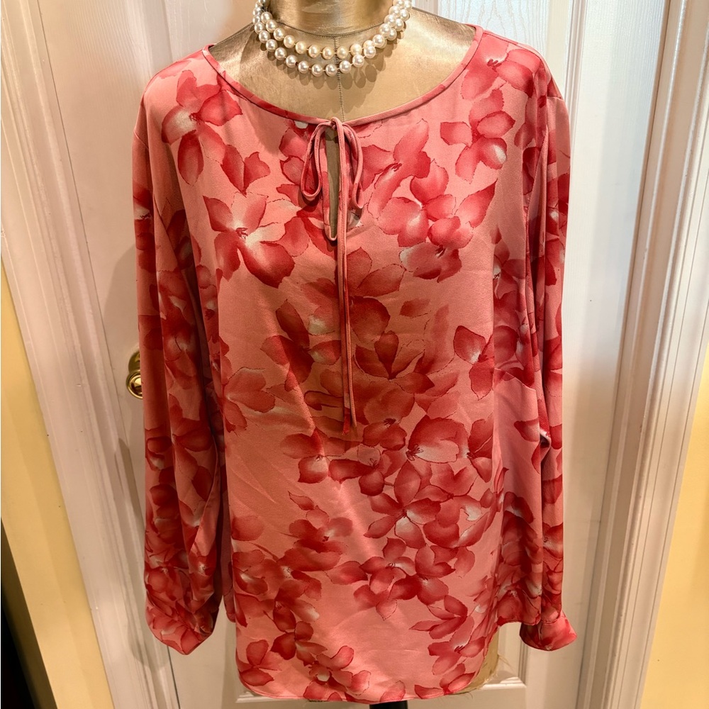 JOSEPHINE CHAUS VINTAGE CORAL FLORAL PURE SILK BLOUSE